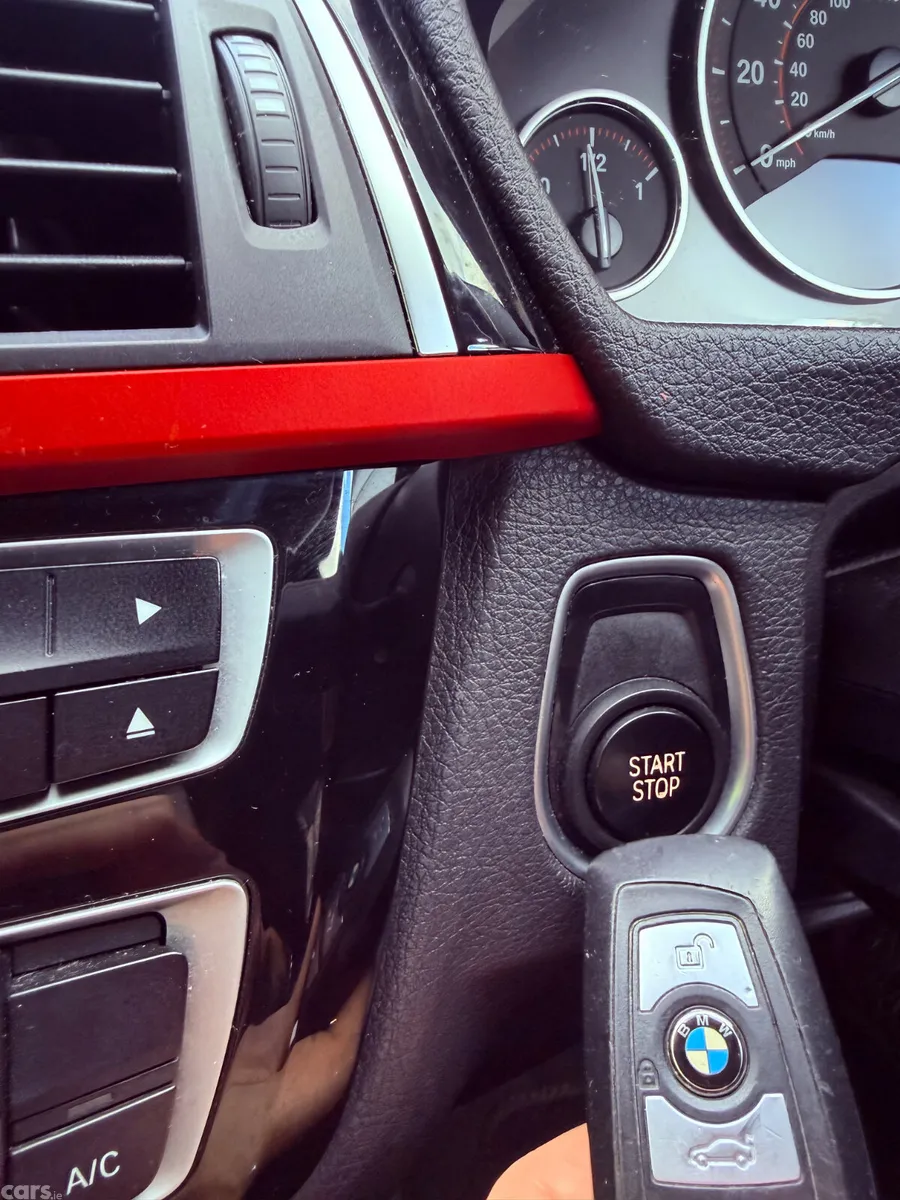 BMW 3-Series Saloon, Petrol Plug-in Hybrid, 2018, Blue