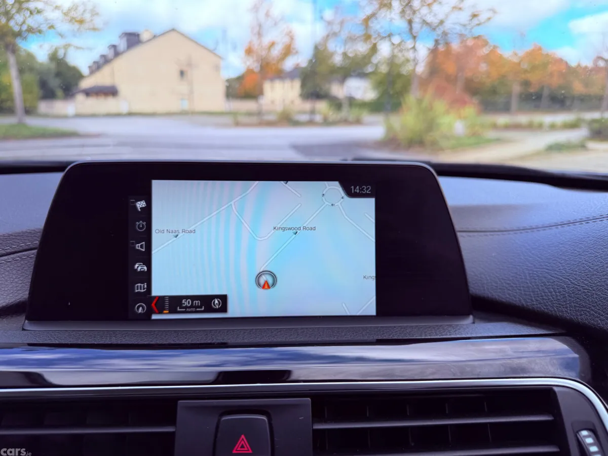 BMW 3-Series Saloon, Petrol Plug-in Hybrid, 2018, Blue