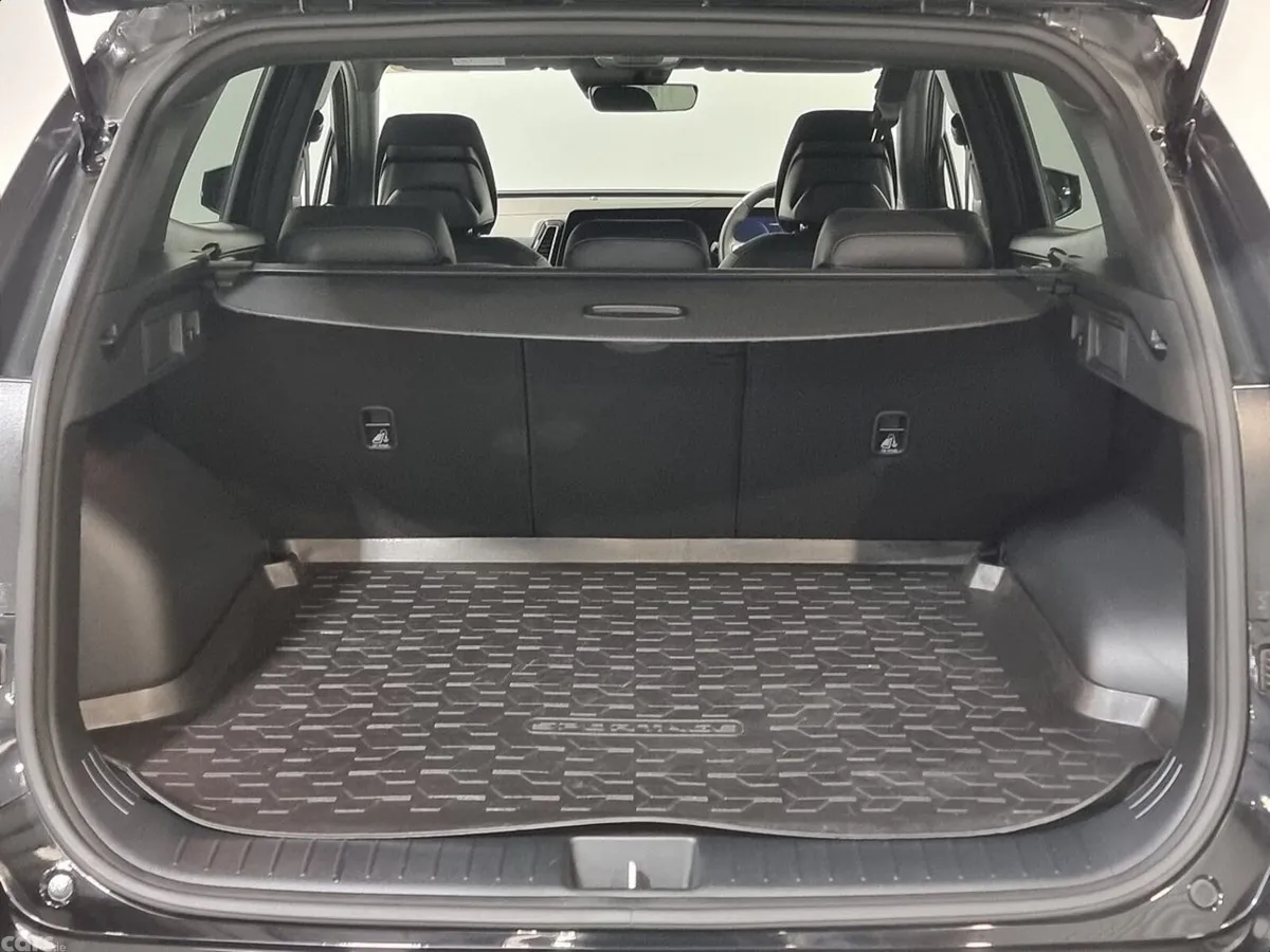 Kia Sportage SUV, Petrol Hybrid, 2024, Black