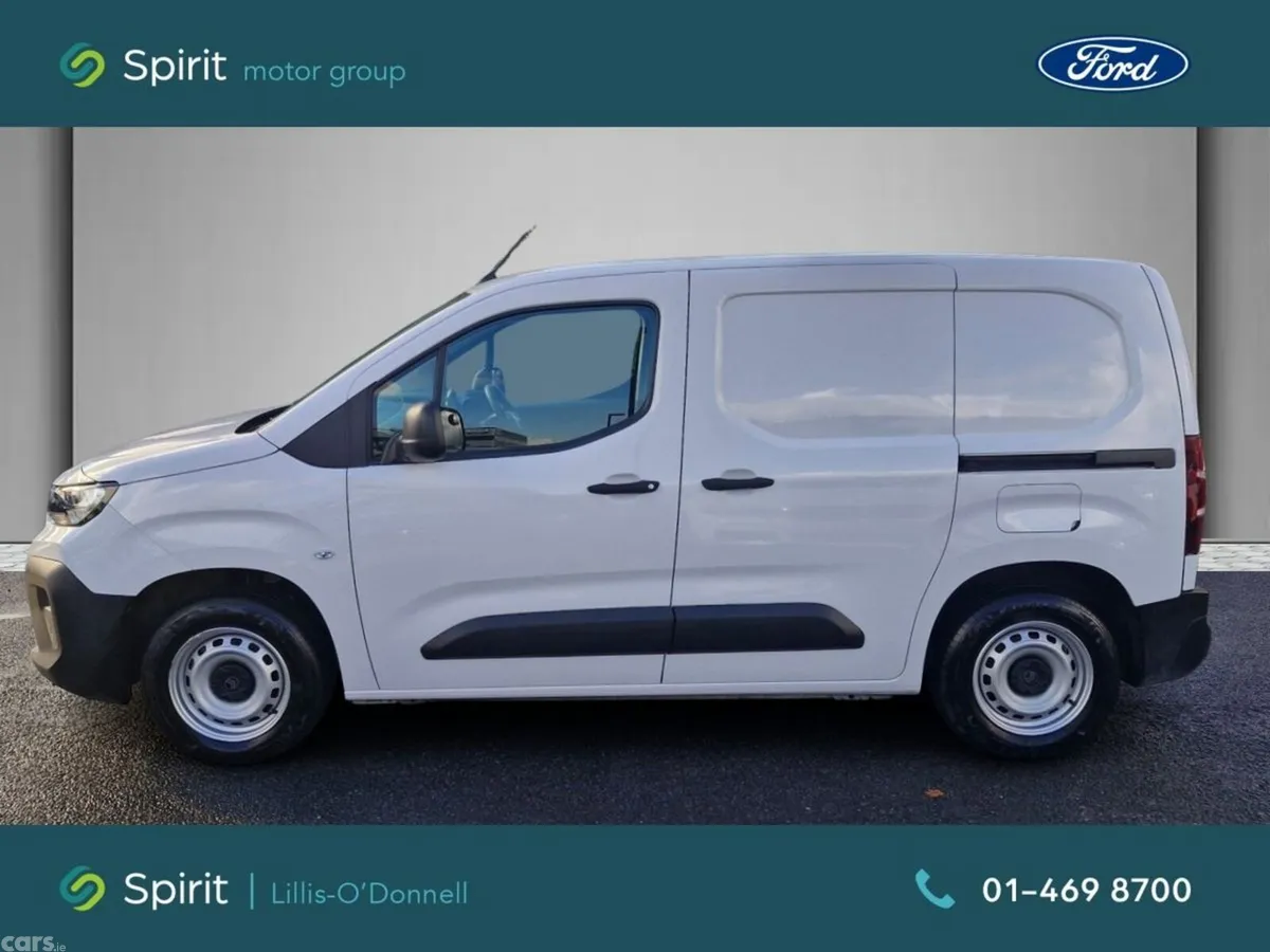 Citroen Berlingo MPV, Diesel, 2025, White