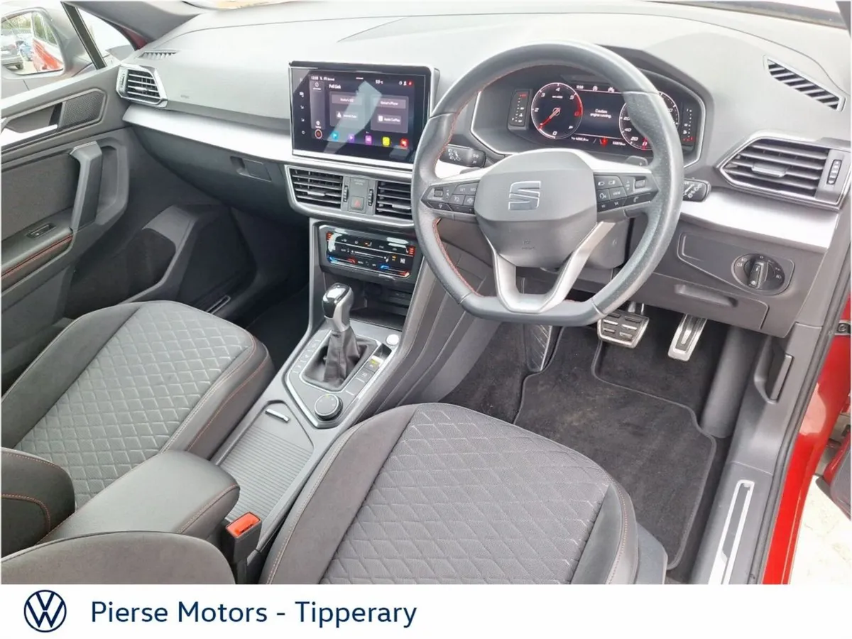 SEAT Tarraco Estate, Diesel, 2023, Red