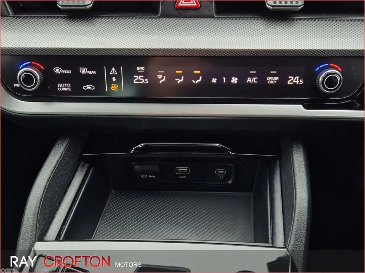 Kia Sportage SUV, Petrol Hybrid, 2025, Black