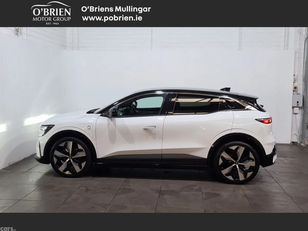 Renault Megane E-Tech Hatchback, Electric, 2023, White