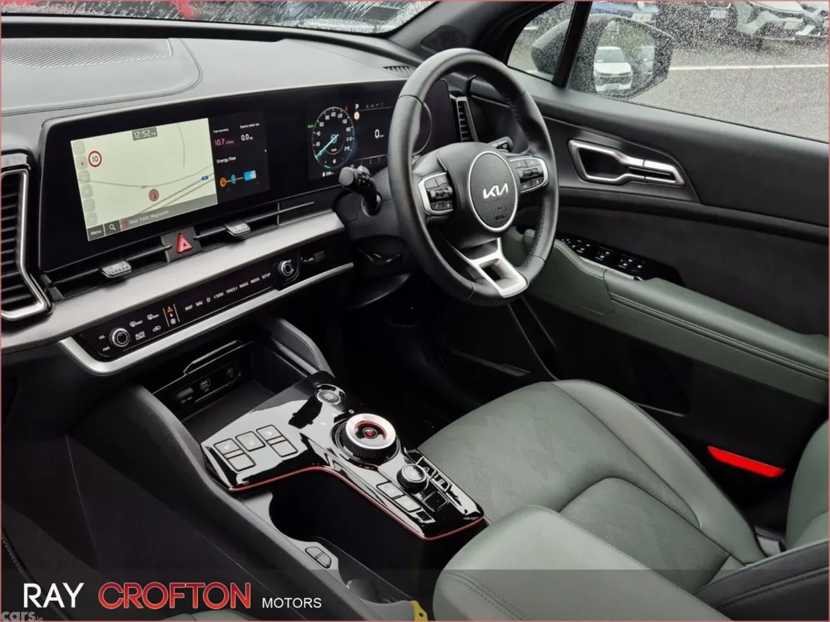 Kia Sportage SUV, Petrol Hybrid, 2025, Black