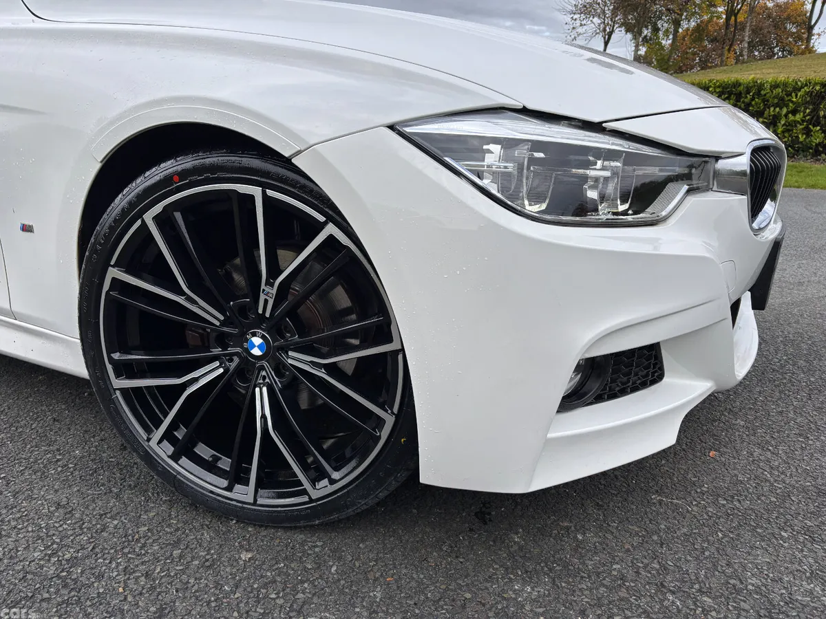 BMW 3-Series Saloon, Petrol Plug-in Hybrid, 2016, White