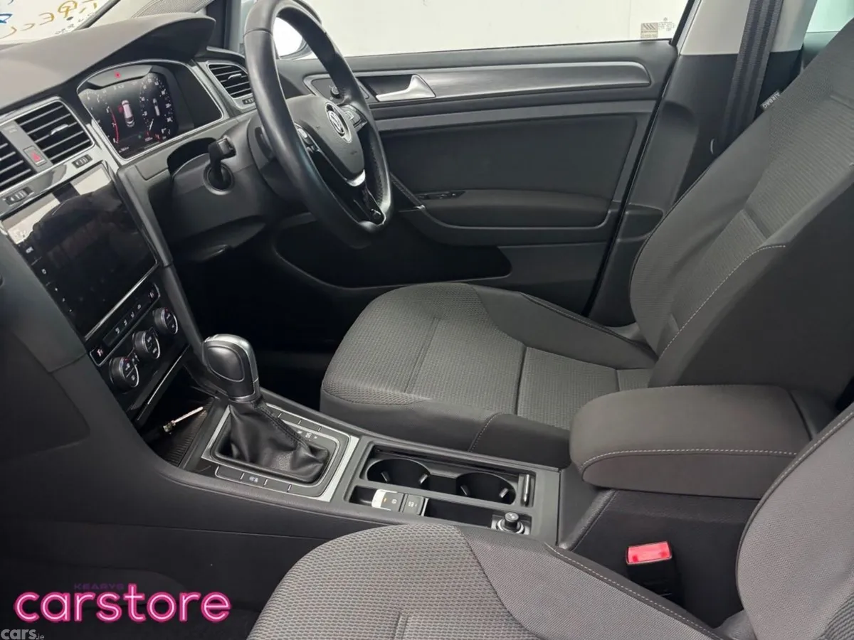 Volkswagen Golf Hatchback, Petrol, 2018, White
