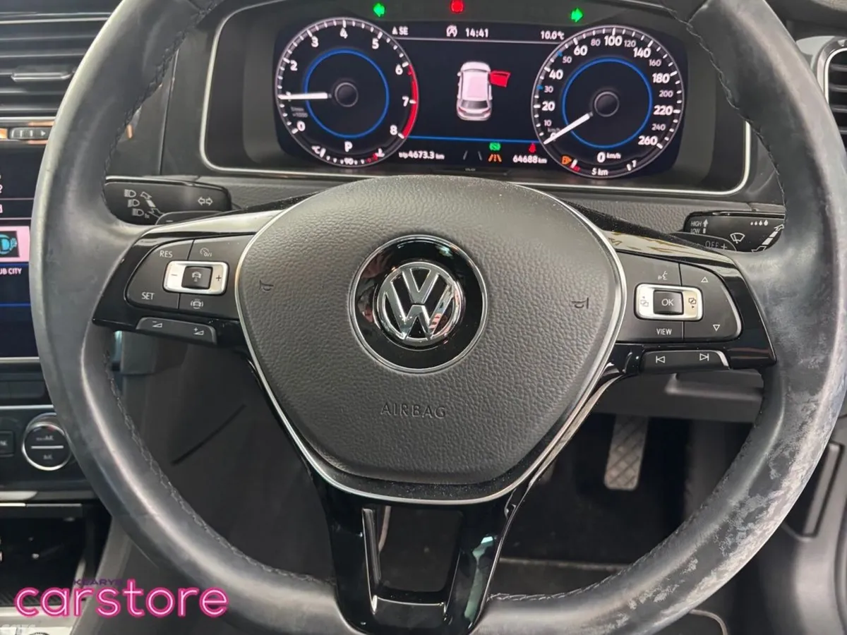 Volkswagen Golf Hatchback, Petrol, 2019, White