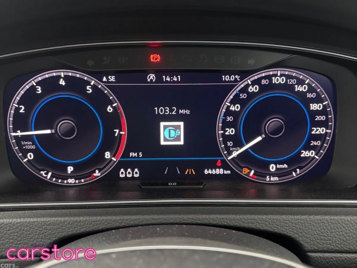 Volkswagen Golf Hatchback, Petrol, 2019, White