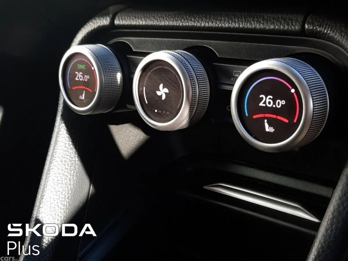 Skoda Kodiaq MPV, Diesel, 2024, Grey
