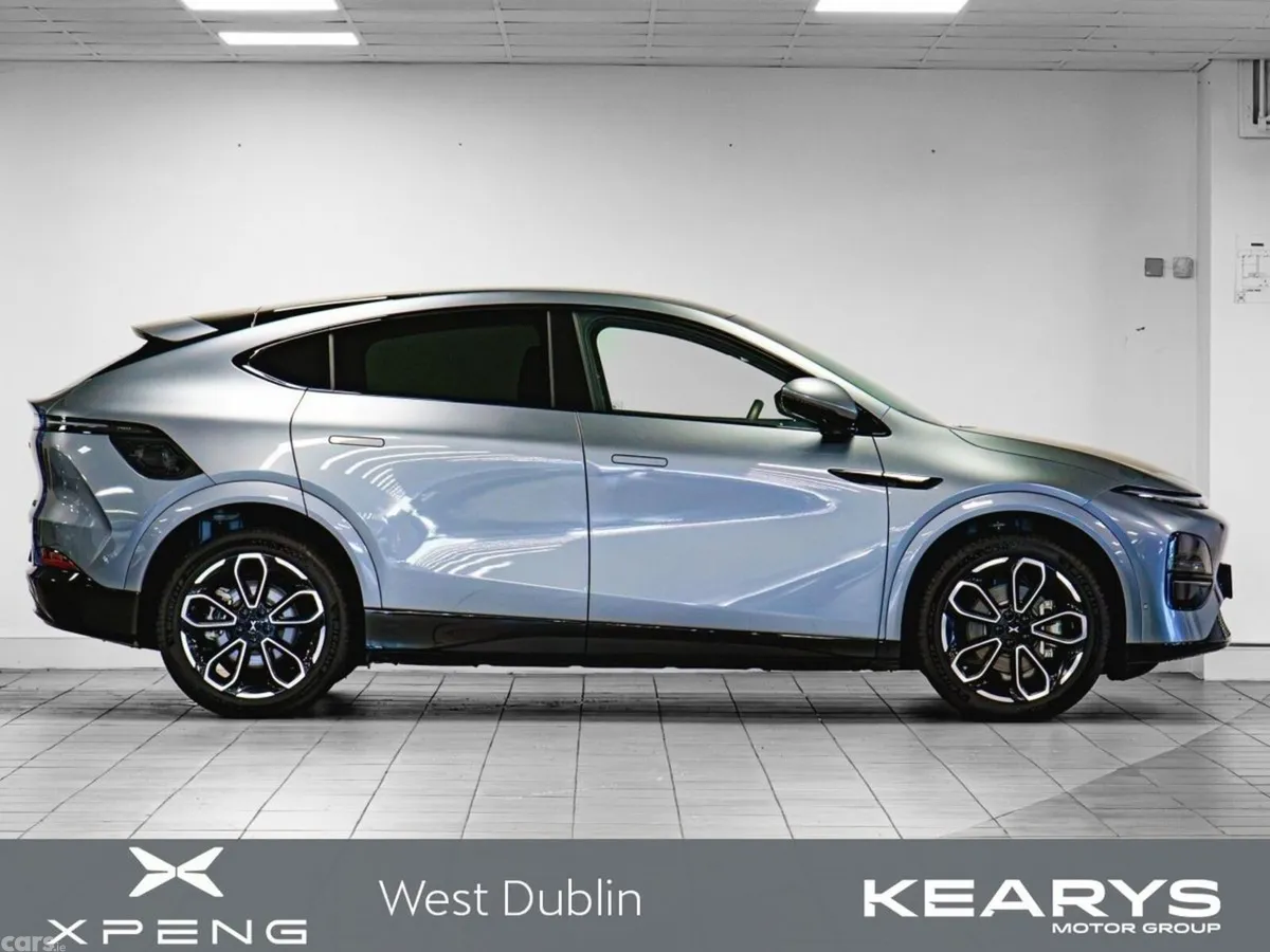 XPeng G6 Hatchback, Electric, 2026, Grey