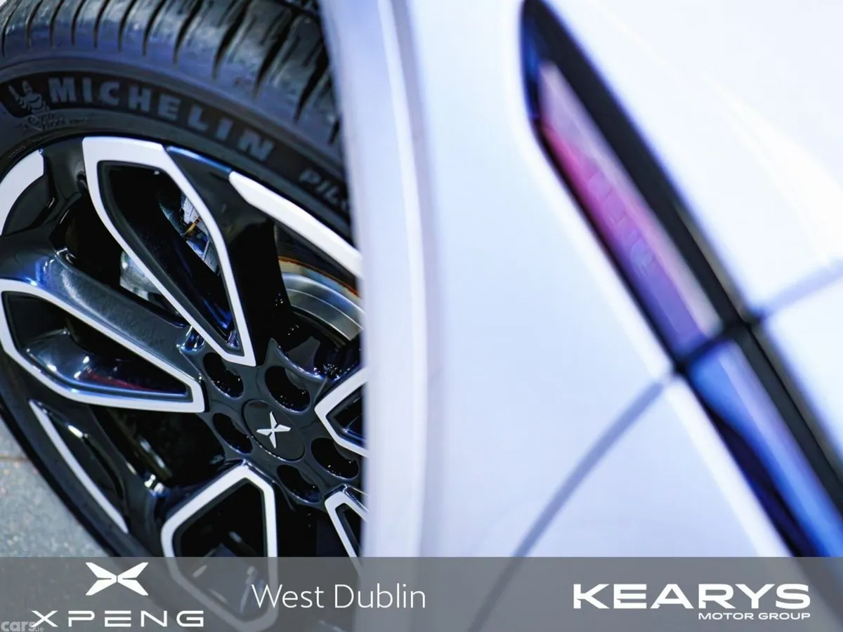 XPeng G6 Hatchback, Electric, 2026, Grey