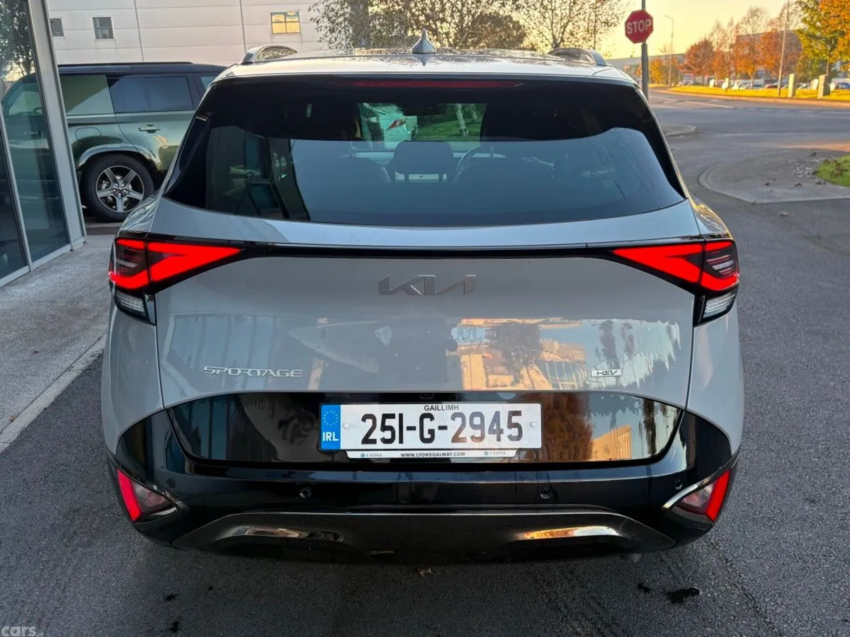 Kia Sportage SUV, Petrol Hybrid, 2025, Grey