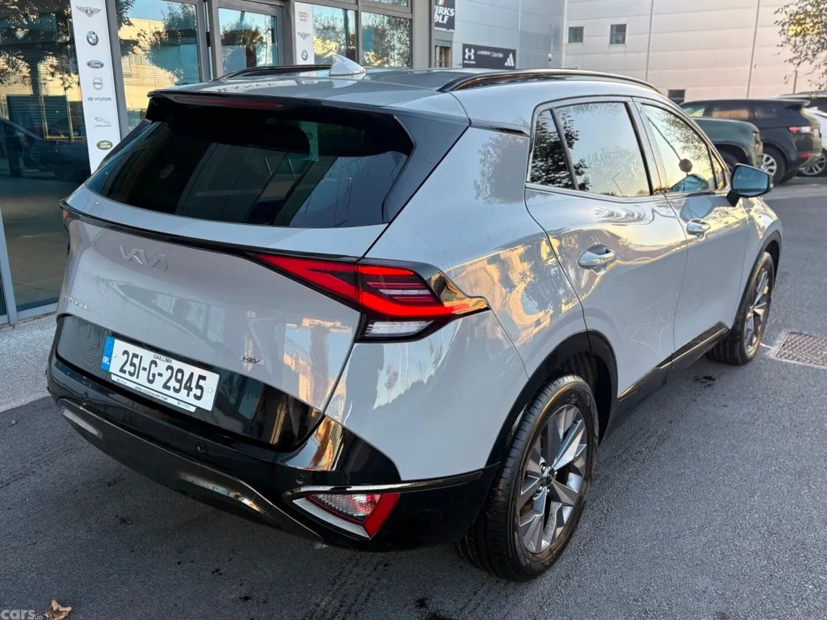 Kia Sportage SUV, Petrol Hybrid, 2025, Grey
