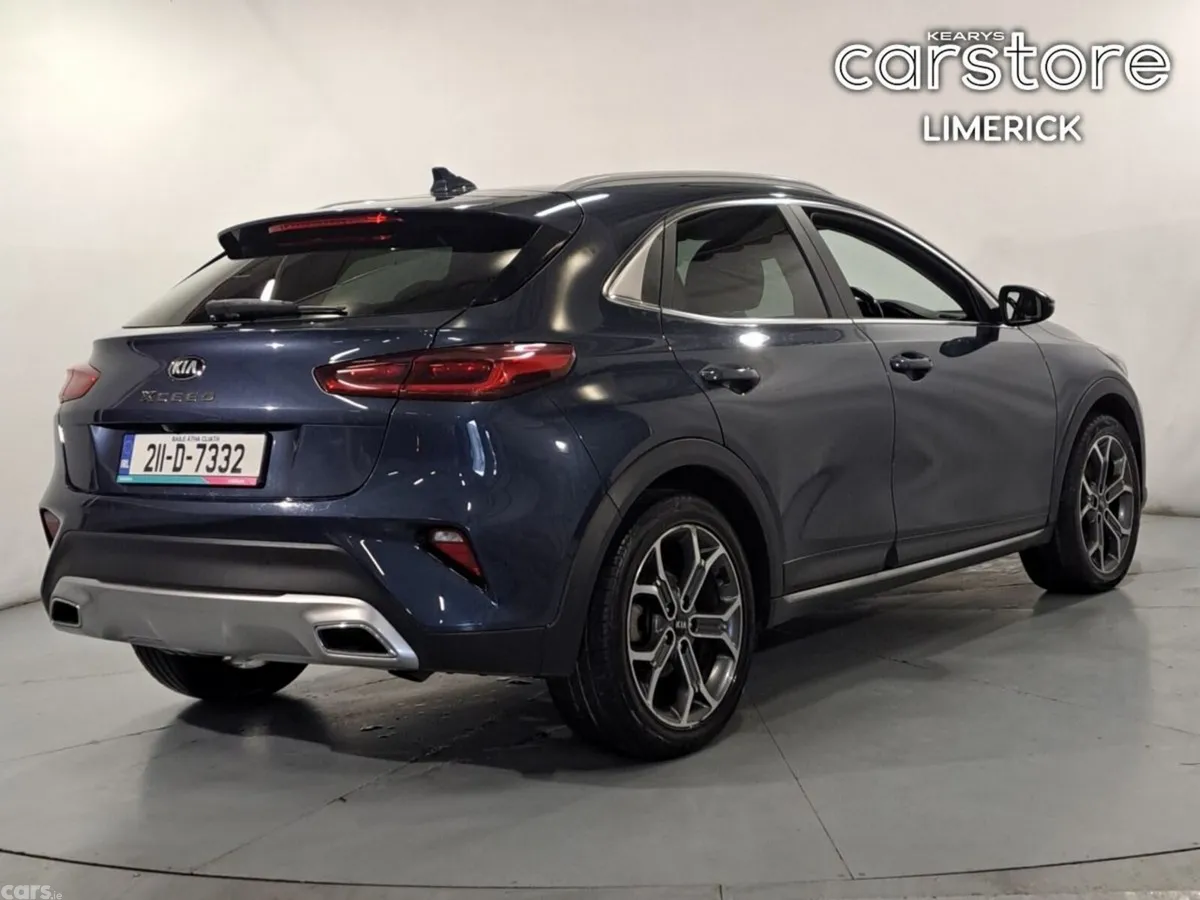 Kia XCeed Hatchback, Diesel, 2021, Blue
