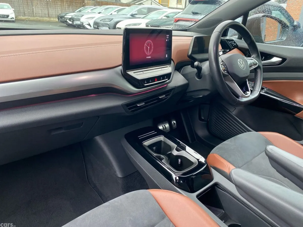 Volkswagen ID.4 Estate, Electric, 2021, Grey
