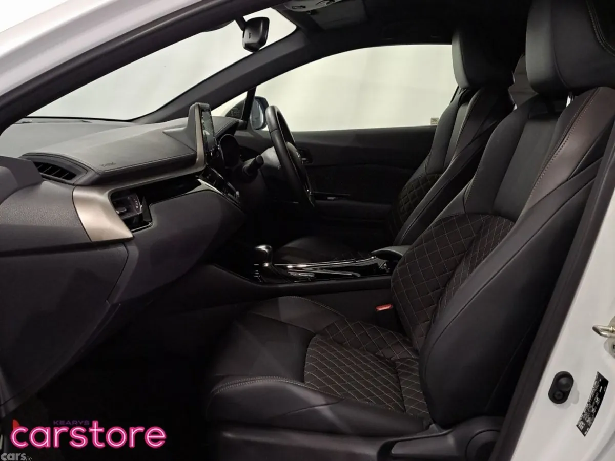 Toyota C-HR Hatchback, Petrol Hybrid, 2023, White
