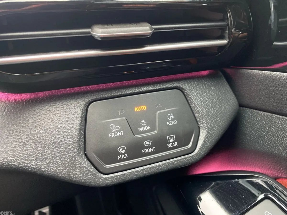Volkswagen ID.4 Estate, Electric, 2021, Grey