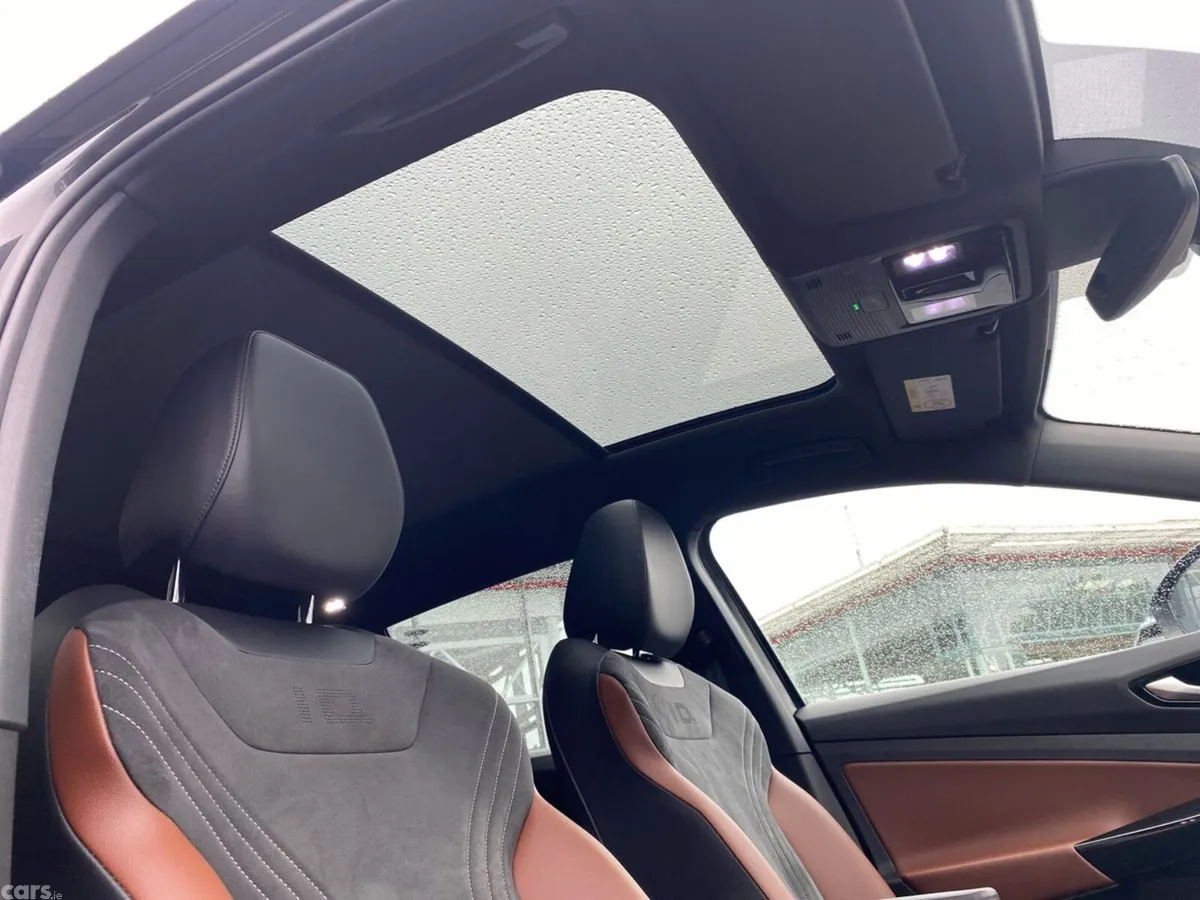 Volkswagen ID.4 Estate, Electric, 2021, Grey