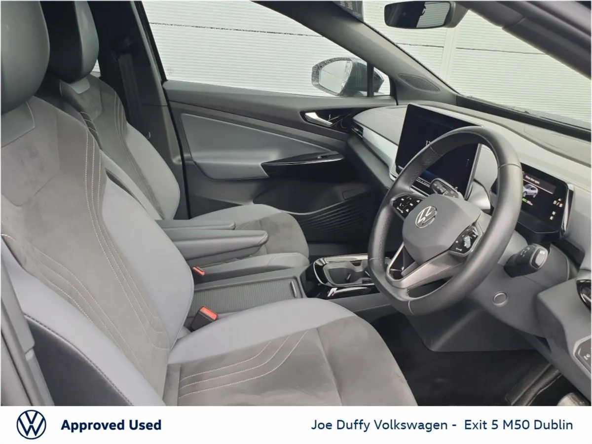 Volkswagen ID.4 SUV, Electric, 2025, Black