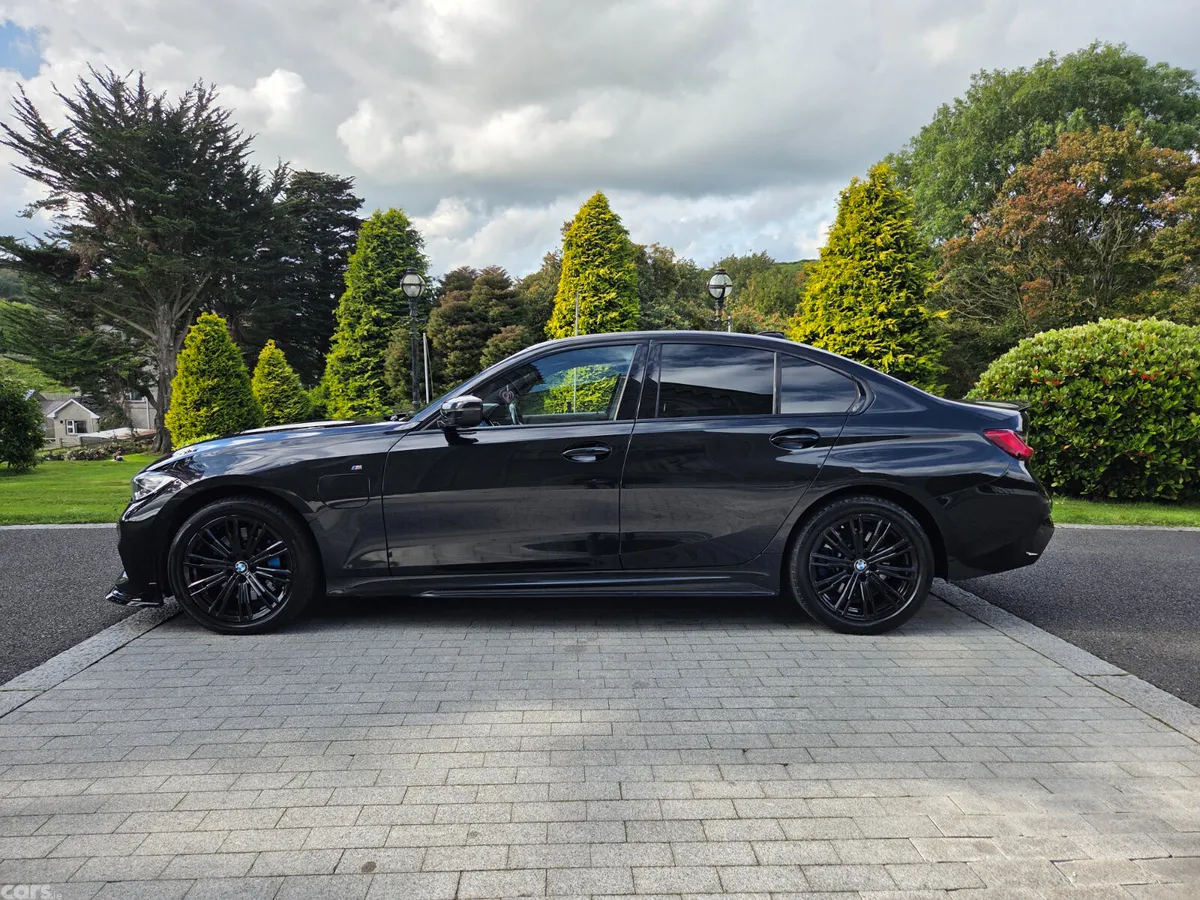 BMW 3-Series Saloon, Petrol Plug-in Hybrid, 2021, Black