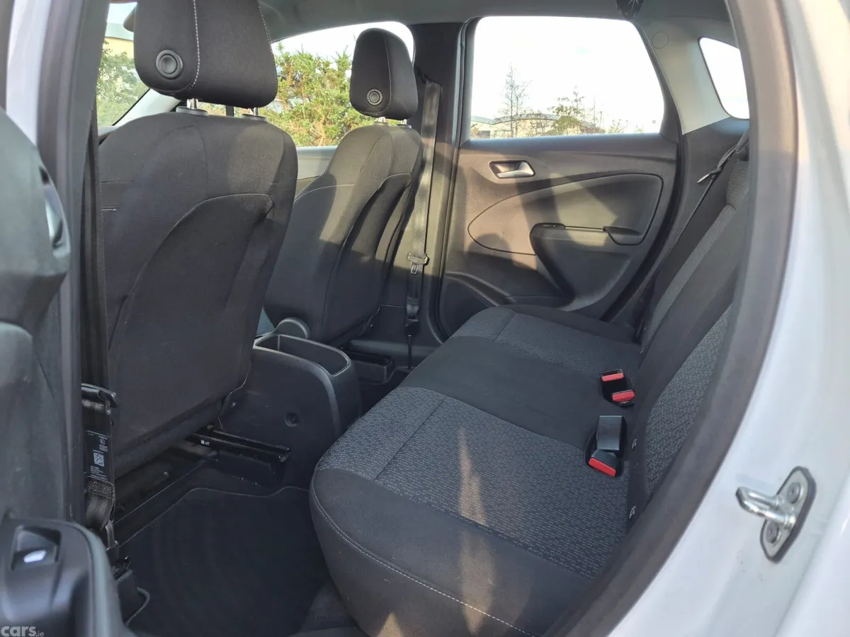 Opel Crossland SUV, Diesel, 2022, White