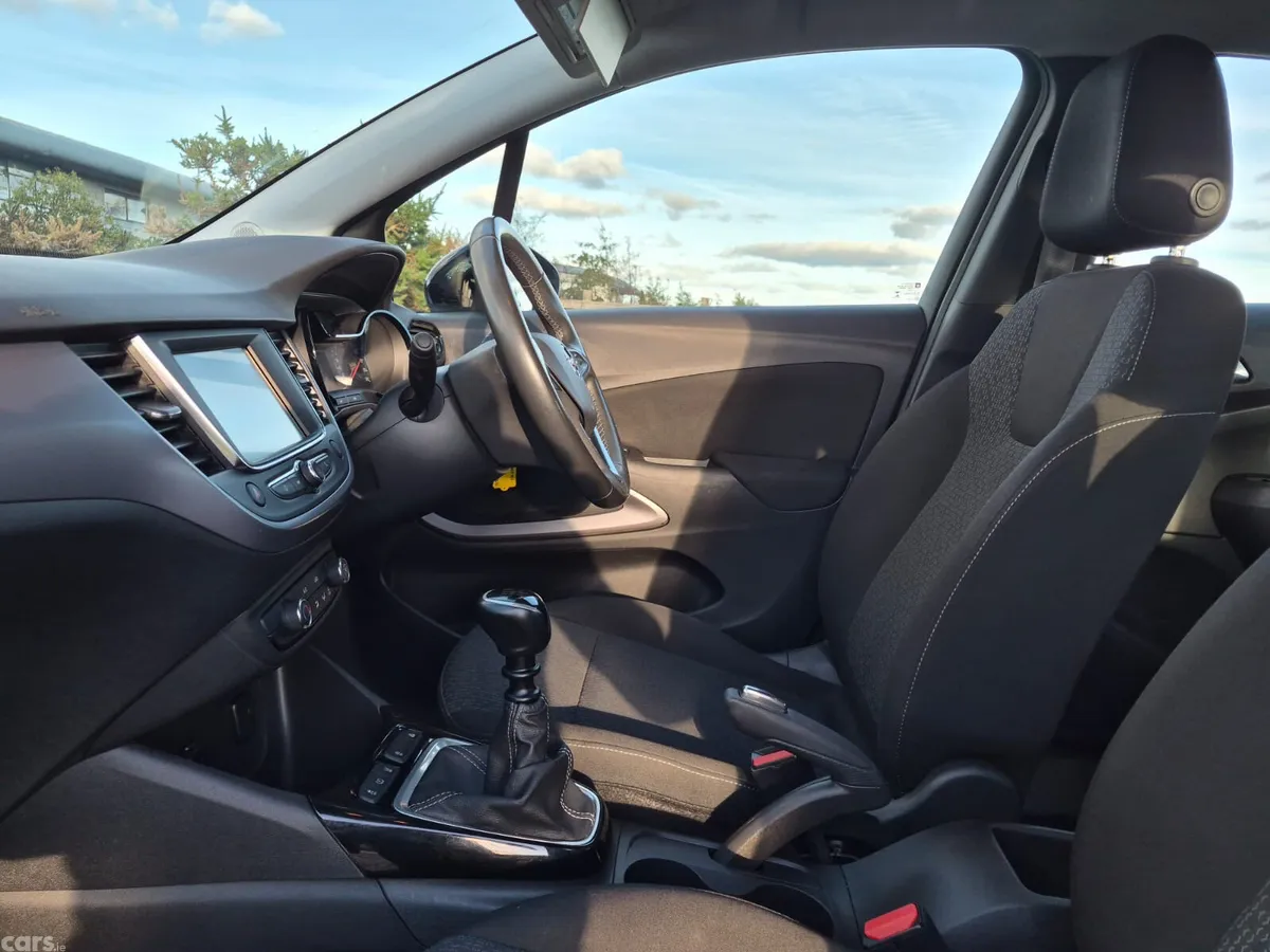Opel Crossland SUV, Diesel, 2022, White