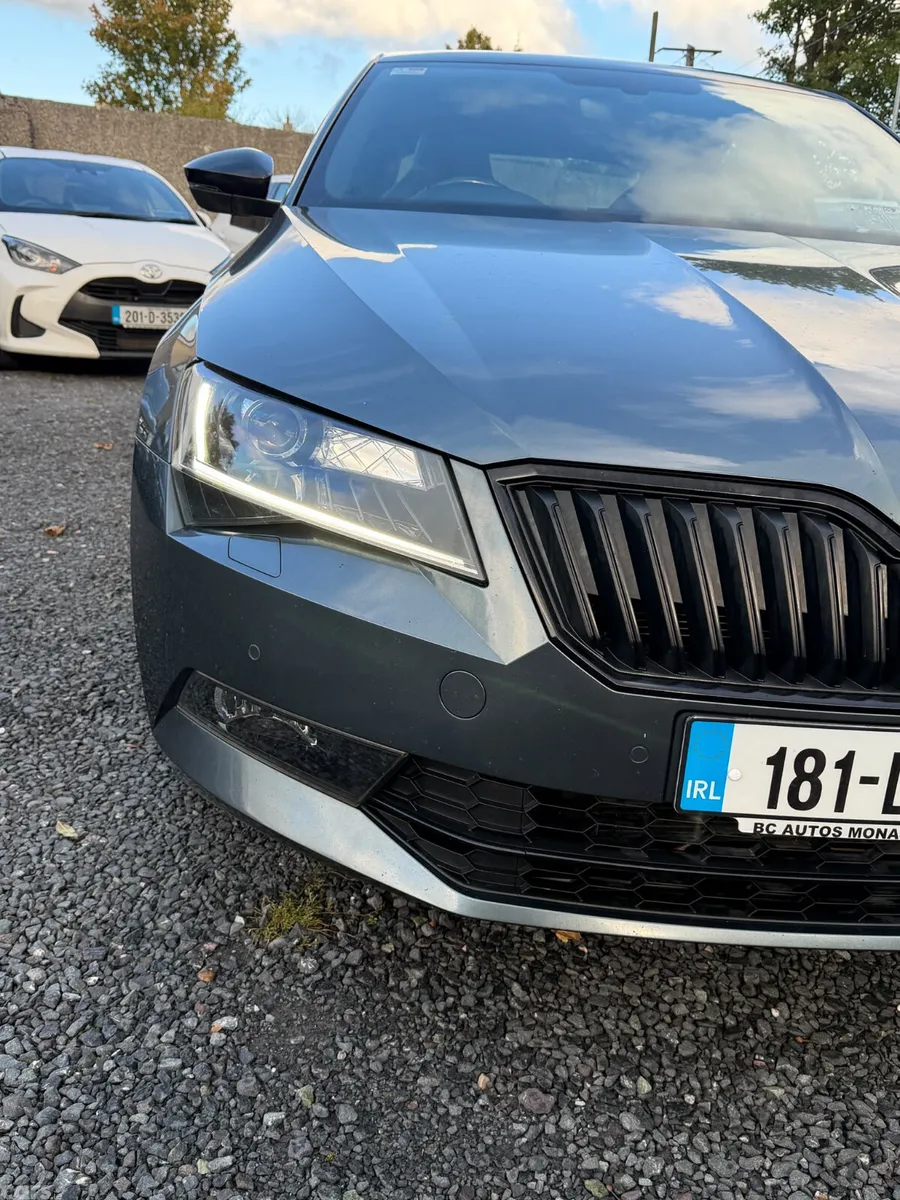 Skoda Superb Saloon, Diesel, 2018, Grey