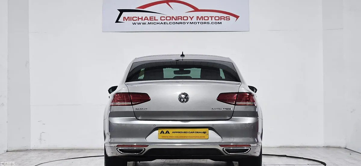 Volkswagen Passat Saloon, Diesel, 2015, Silver