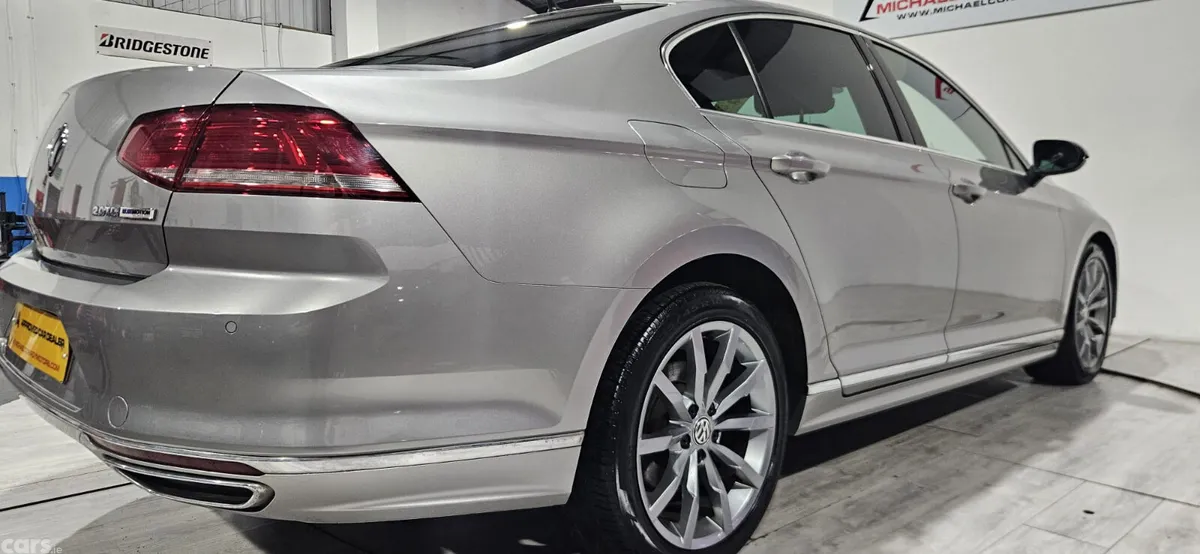 Volkswagen Passat Saloon, Diesel, 2015, Silver