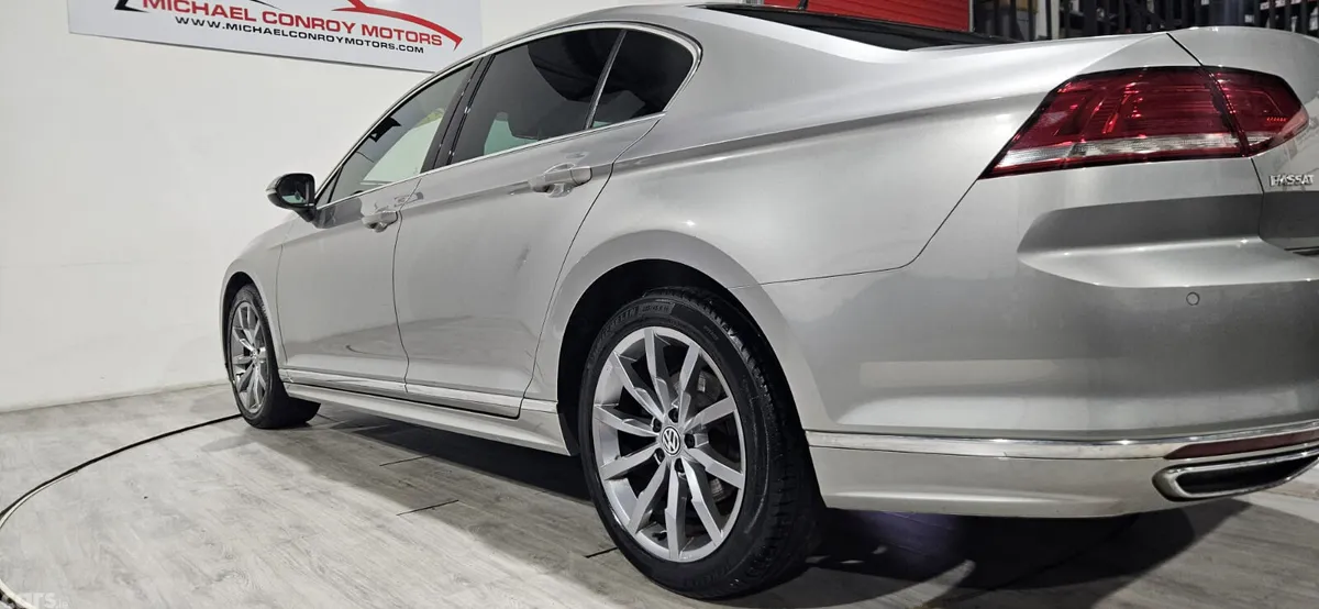 Volkswagen Passat Saloon, Diesel, 2015, Silver
