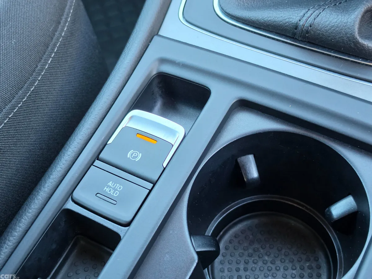 Volkswagen Golf Estate, Petrol, 2013, Black