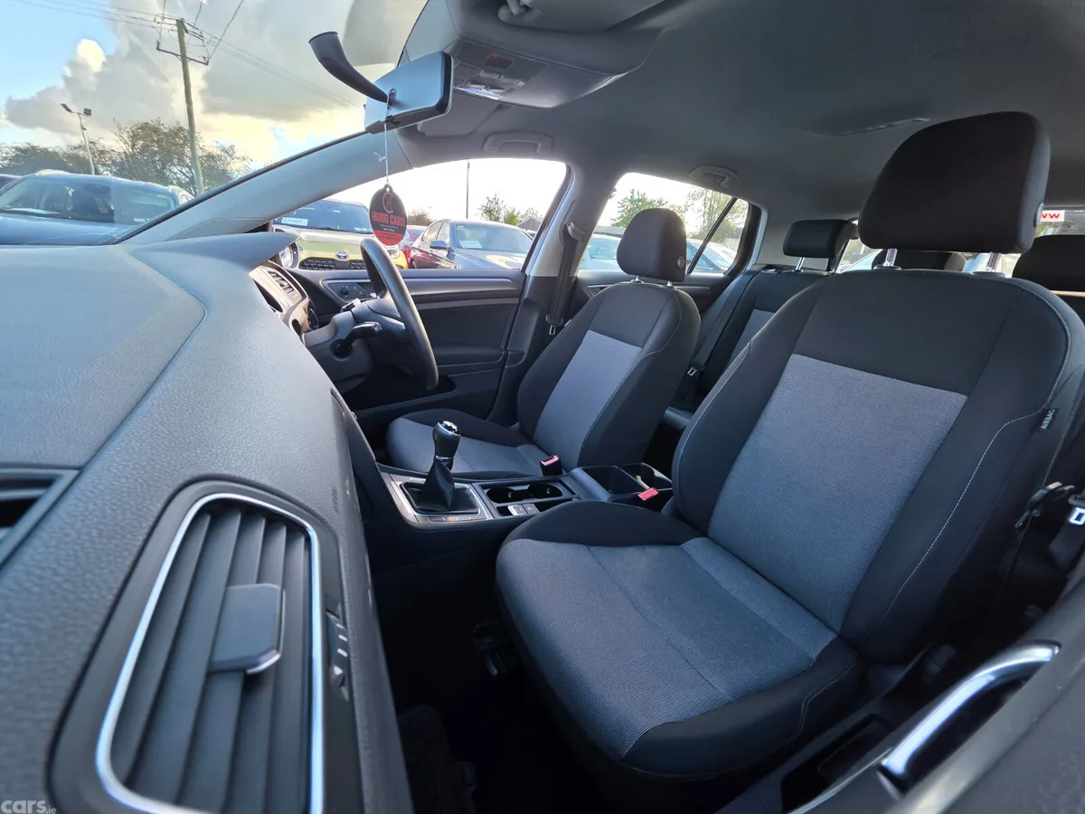 Volkswagen Golf Estate, Petrol, 2013, Black