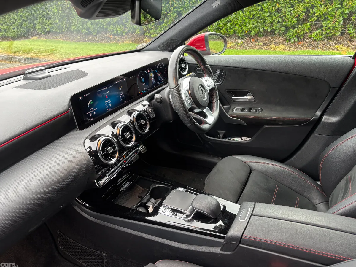 Mercedes-Benz A-Class Hatchback, Diesel, 2019, Red