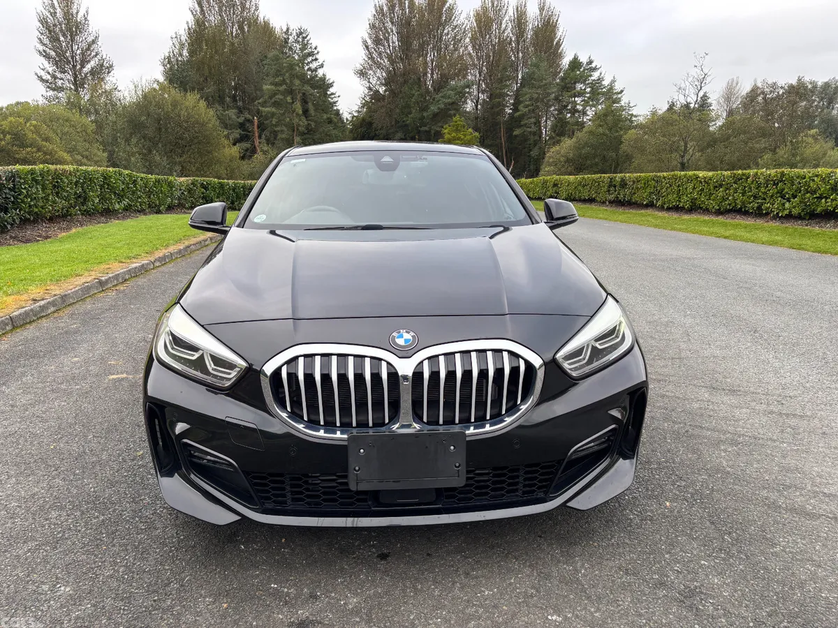 BMW 1-Series Hatchback, Diesel, 2022, Black