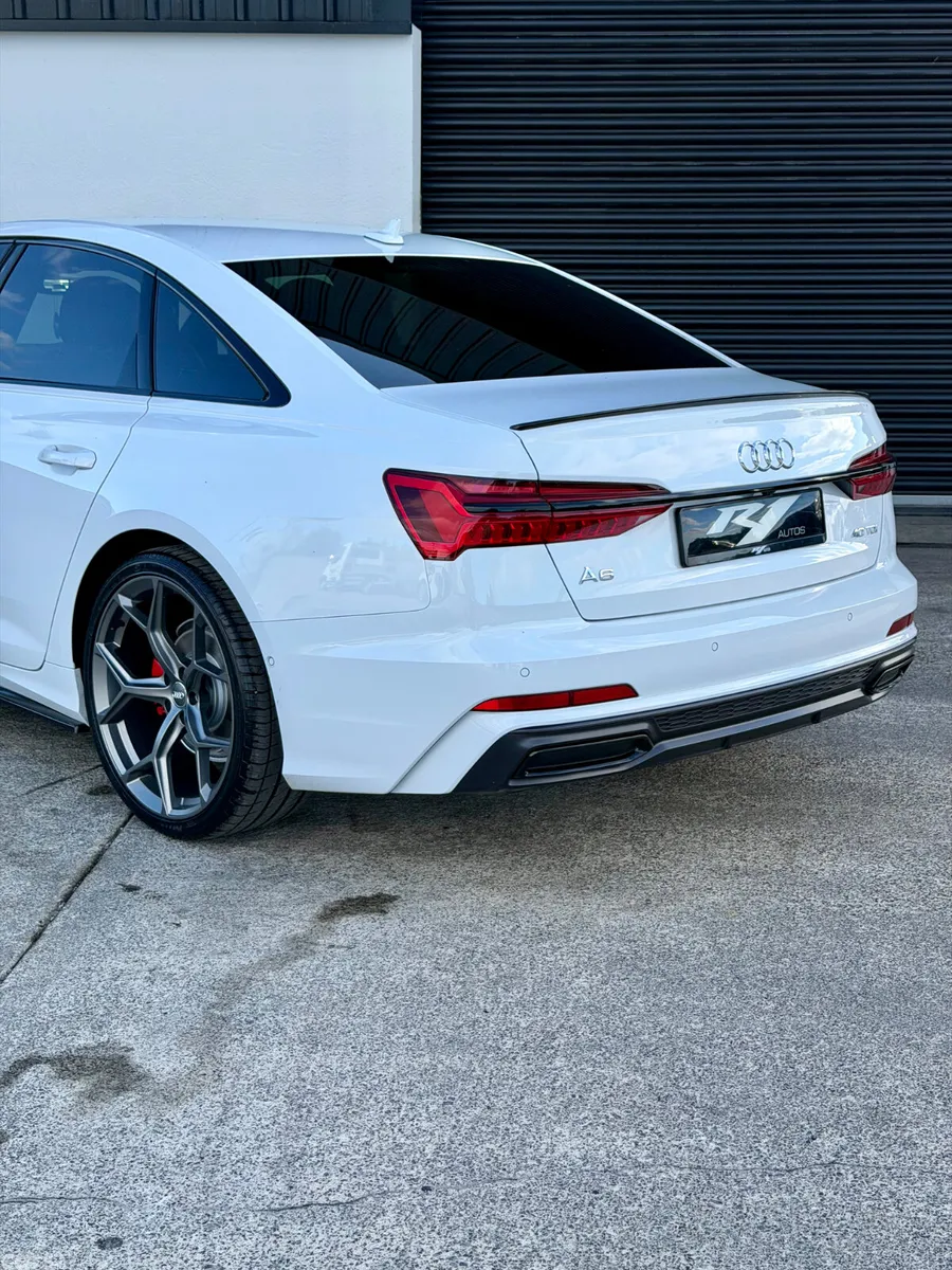 Audi A6 Saloon, Diesel, 2019, White