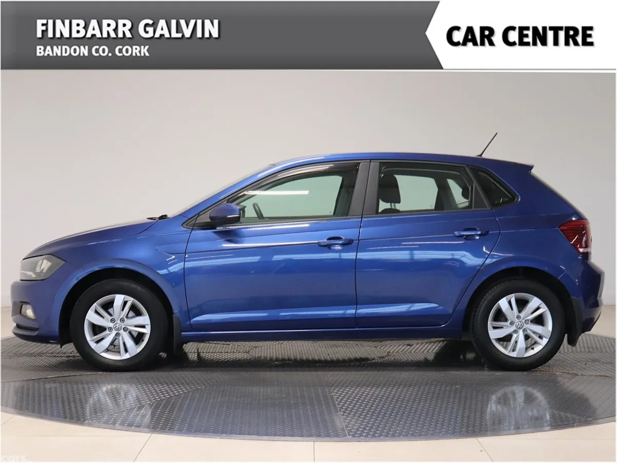 Volkswagen Polo Hatchback, Petrol, 2020, Blue