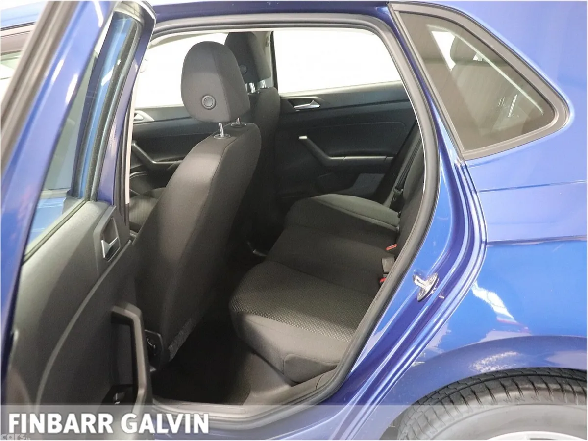 Volkswagen Polo Hatchback, Petrol, 2020, Blue