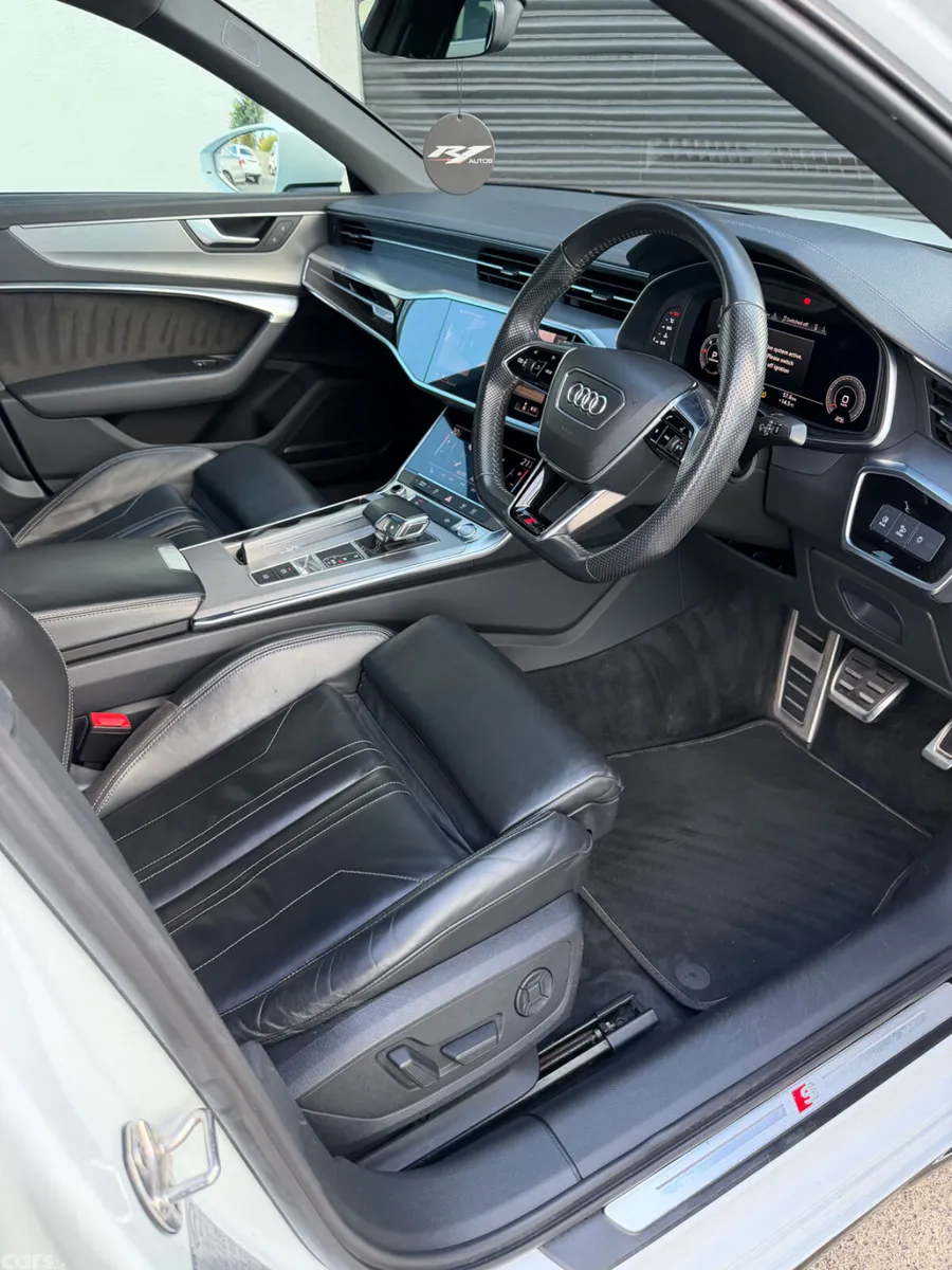 Audi A6 Saloon, Diesel, 2019, White