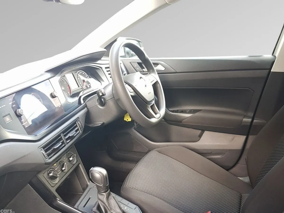 Volkswagen Polo Hatchback, Petrol, 2021, White