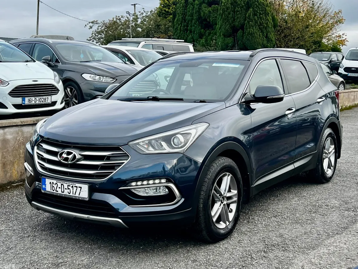 Hyundai Santa Fe SUV, Diesel, 2016, Blue