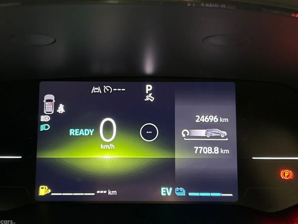 Renault Captur Hatchback, Petrol Hybrid, 2026, White