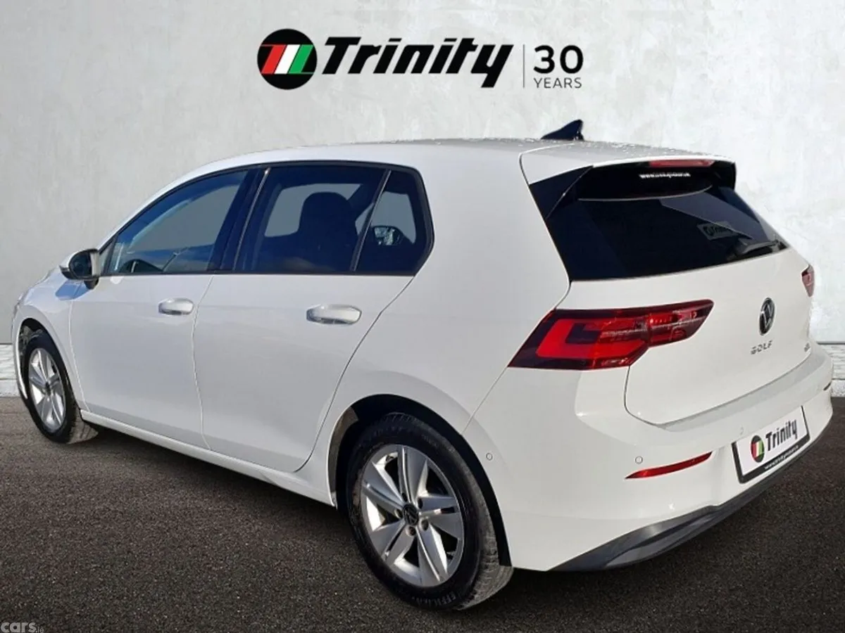 Volkswagen Golf Hatchback, Petrol Hybrid, 2022, White