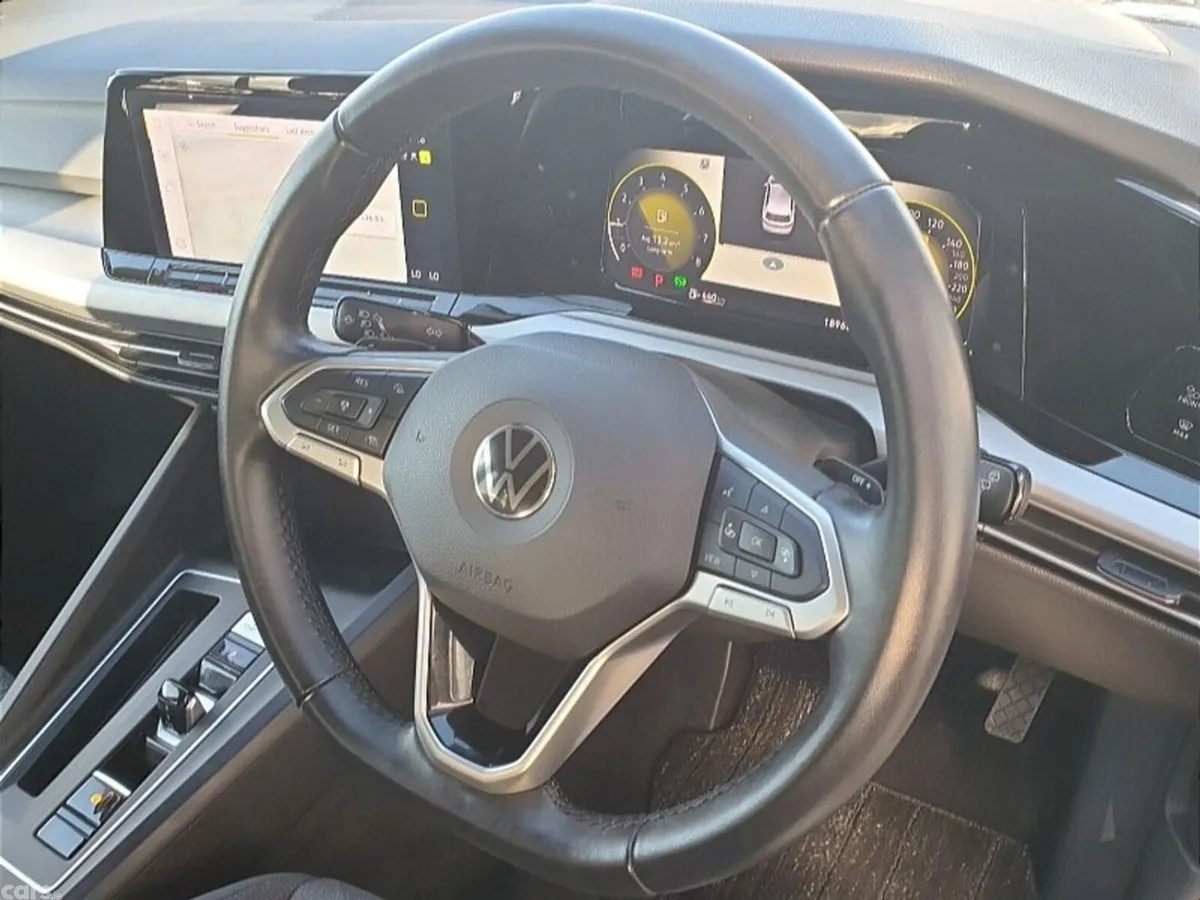 Volkswagen Golf Hatchback, Petrol Hybrid, 2022, White