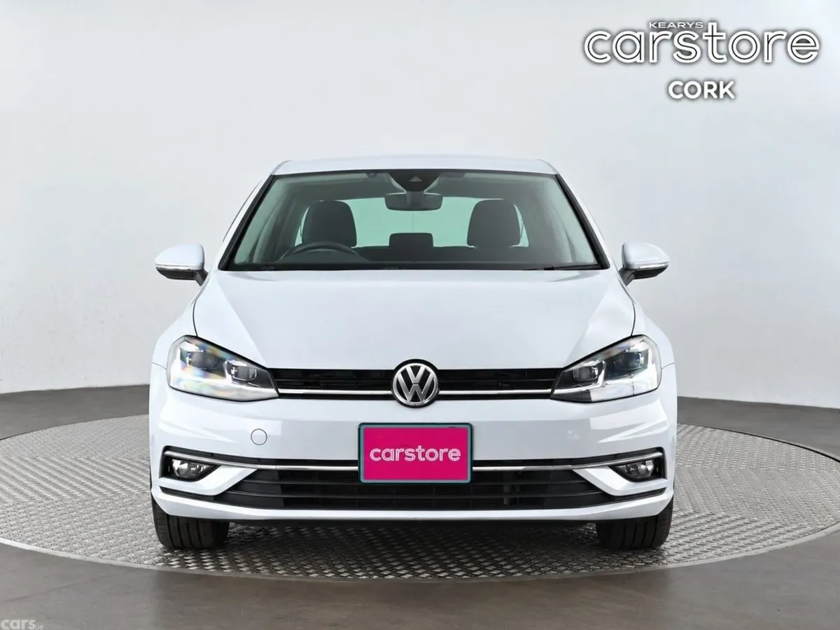 Volkswagen Golf Hatchback, Petrol, 2018, White