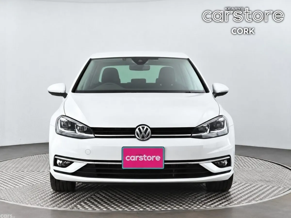 Volkswagen Golf Hatchback, Petrol, 2019, White
