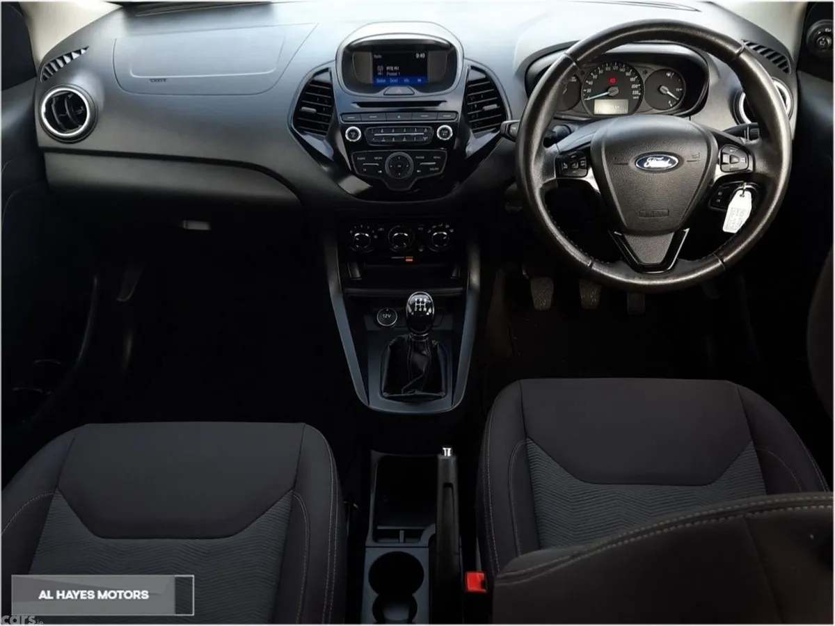Ford KA Hatchback, Petrol, 2017, White