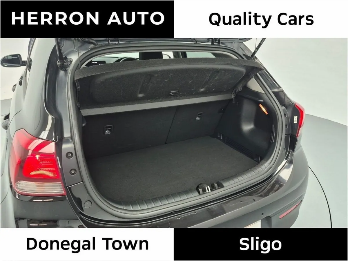 Kia Rio Hatchback, Petrol, 2023, Black
