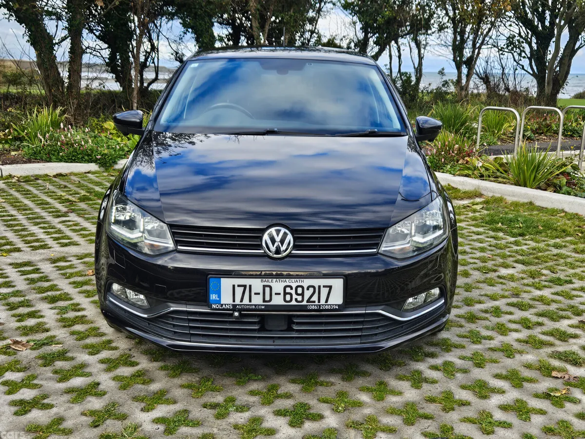 Volkswagen Polo Hatchback, Petrol, 2017, Black