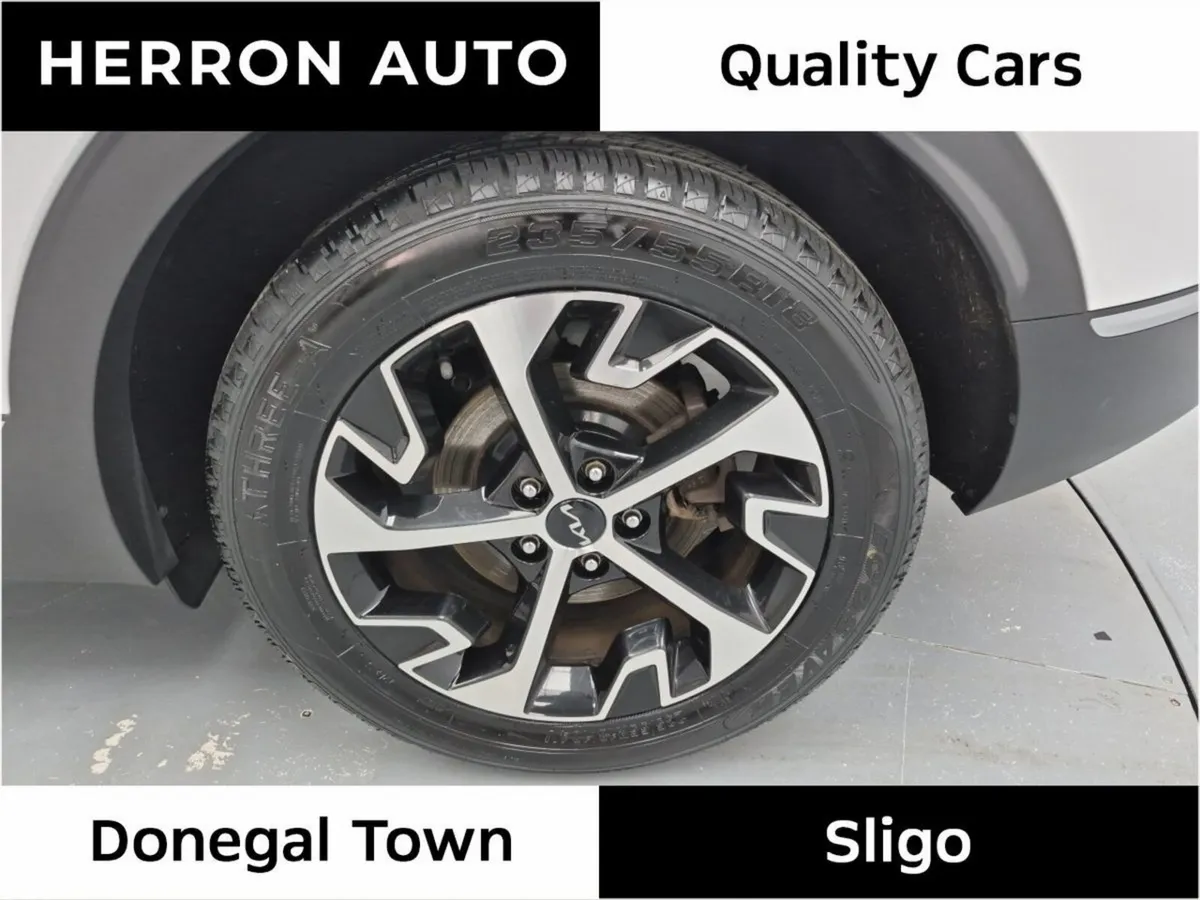 Kia Sportage SUV, Petrol Hybrid, 2023, White