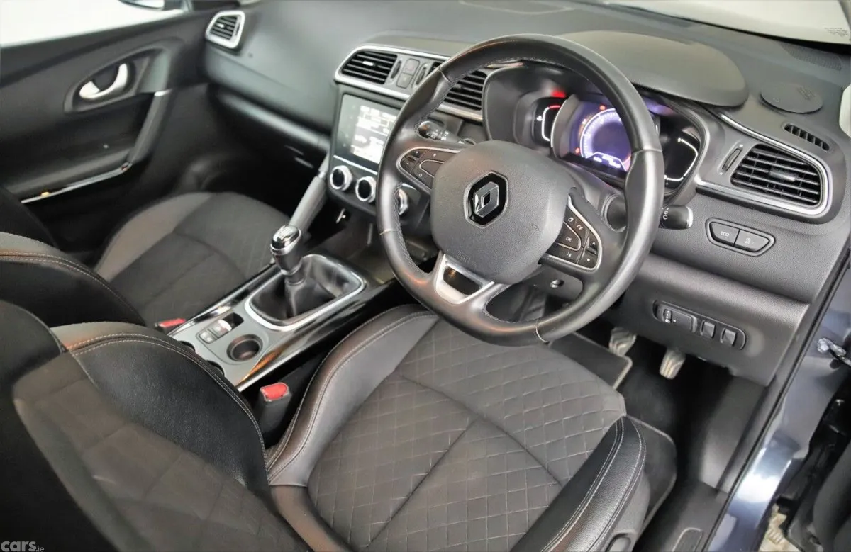 Renault Kadjar SUV, Diesel, 2020, Grey